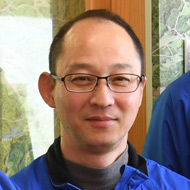 大野 希一氏